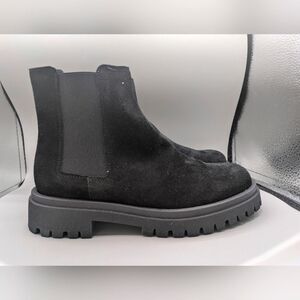 Aquatalia Olessa Black Chelsea Boots Shoes 6.5 Medium (B,M) BHFO 2187 New